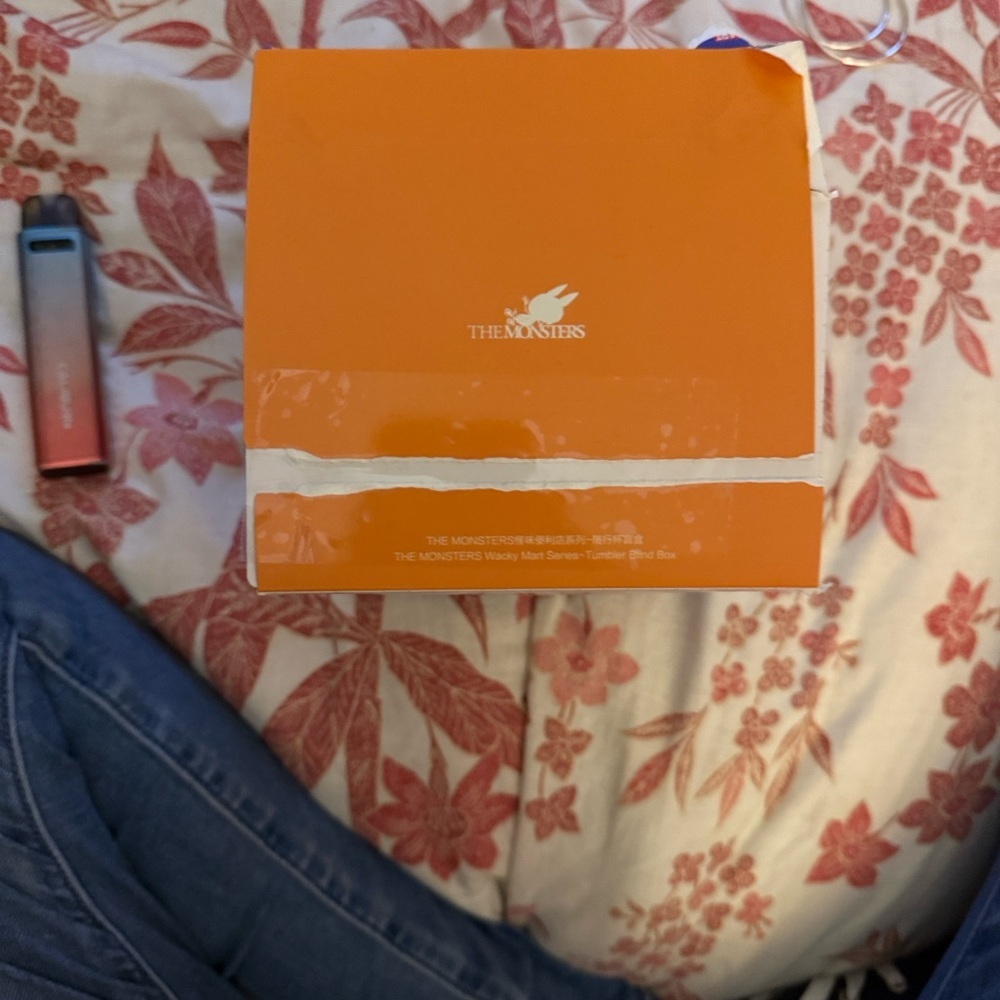 Pop Mart The Monsters Wacky Mart Series tumbler Blind Box - Picture 4 of 4